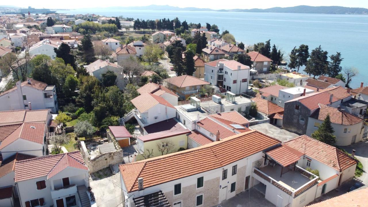 Apartment Karuzz Zara Esterno foto